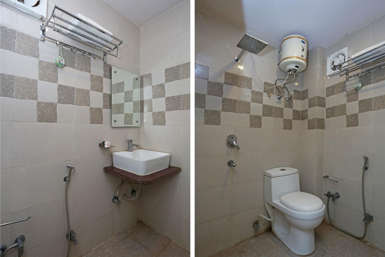 Oyo 9233 Hotel Cottage Lord Krishna Nowe Delhi Zewnętrze zdjęcie