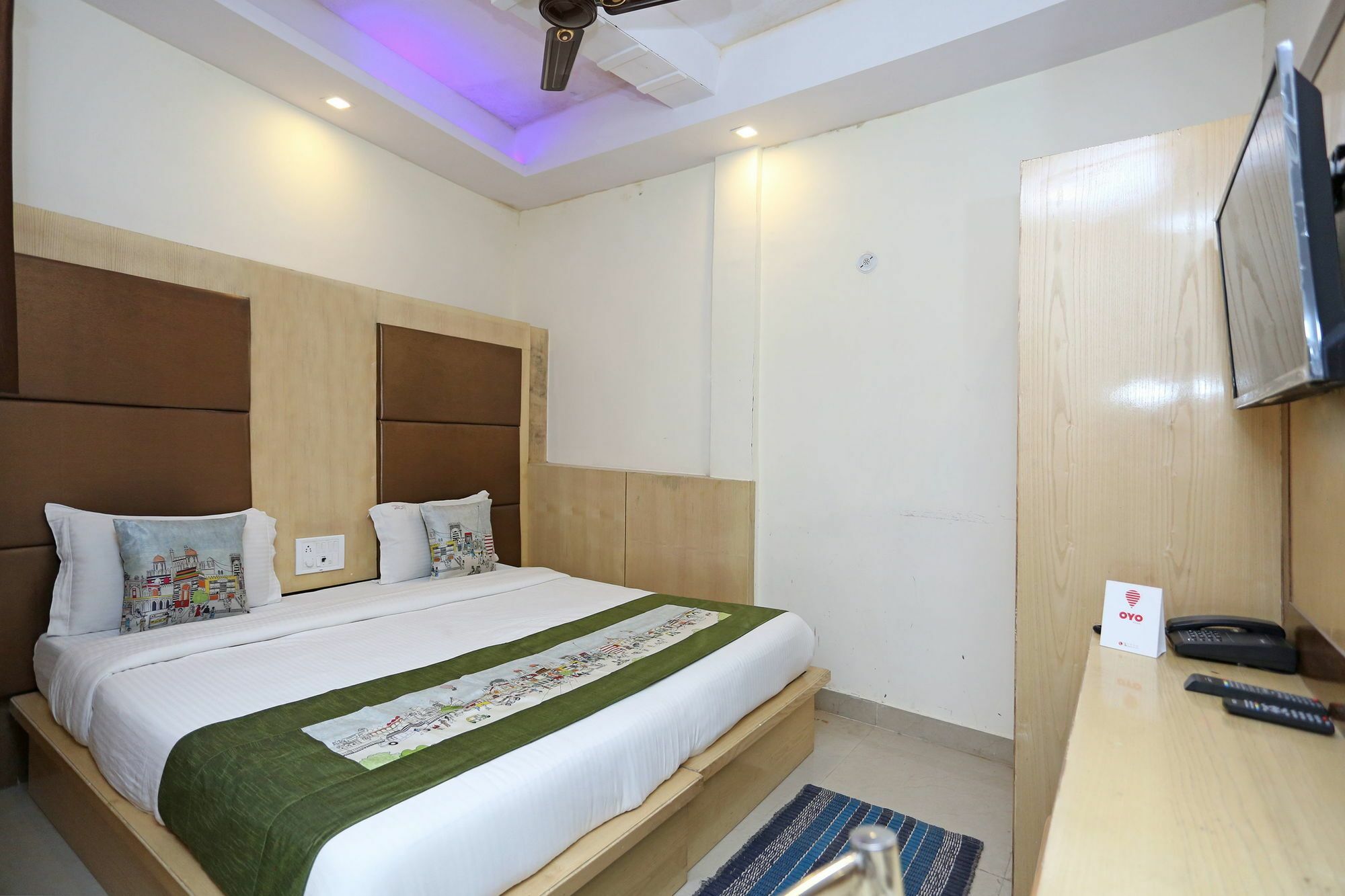 Oyo 9233 Hotel Cottage Lord Krishna Nowe Delhi Zewnętrze zdjęcie