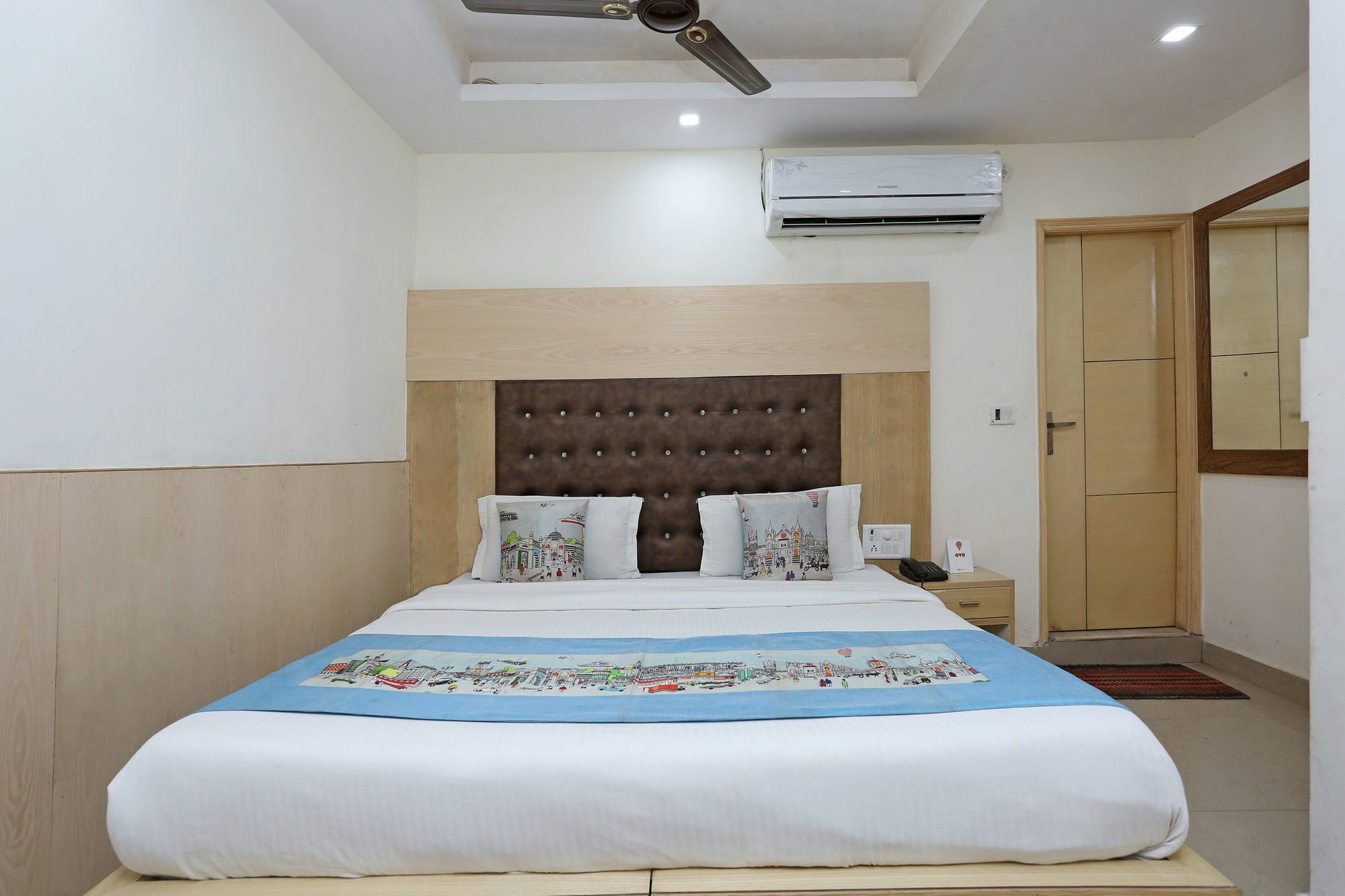 Oyo 9233 Hotel Cottage Lord Krishna Nowe Delhi Zewnętrze zdjęcie